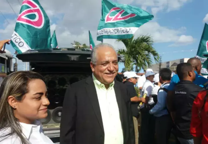 Expresidente Ricardo Martinelli es postulado como candidato a la Alcaldía de Panamá por Cambio Democrático. Foto: Panamá América.