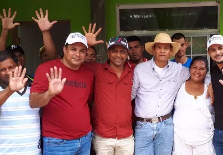 Dos nuevas declinaciones en favor de Cambio Democrático se dieron a conocer este lunes en la provincia de Veraguas. 