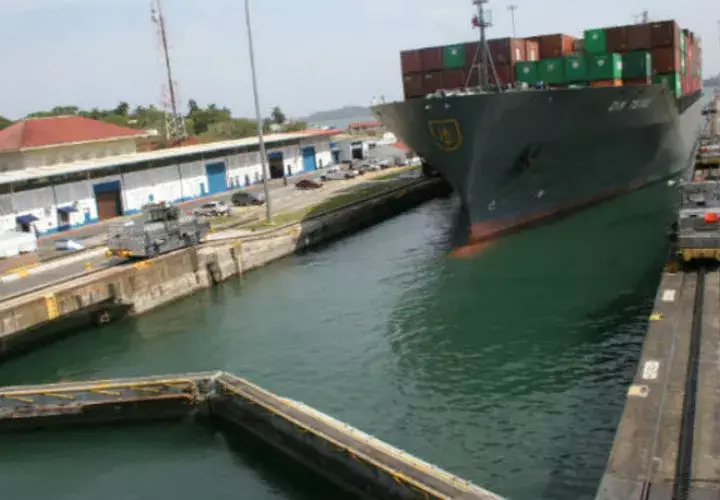El Canal de Panamá reportó que la situación se trató de inmediato.