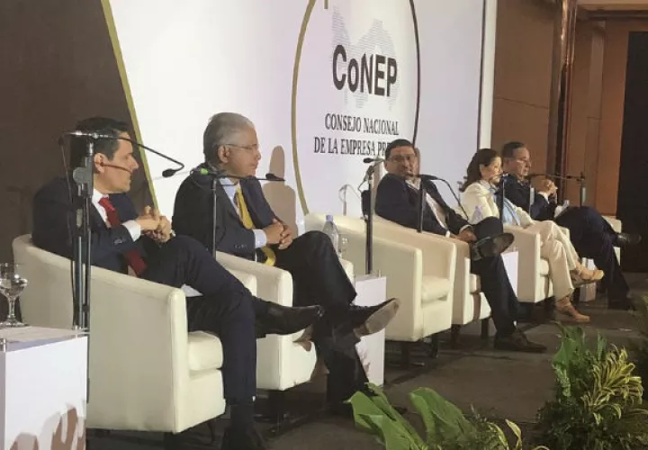 El Foro Visión Económica Presidencial 2019-2024,  es organizado por el Conep.
