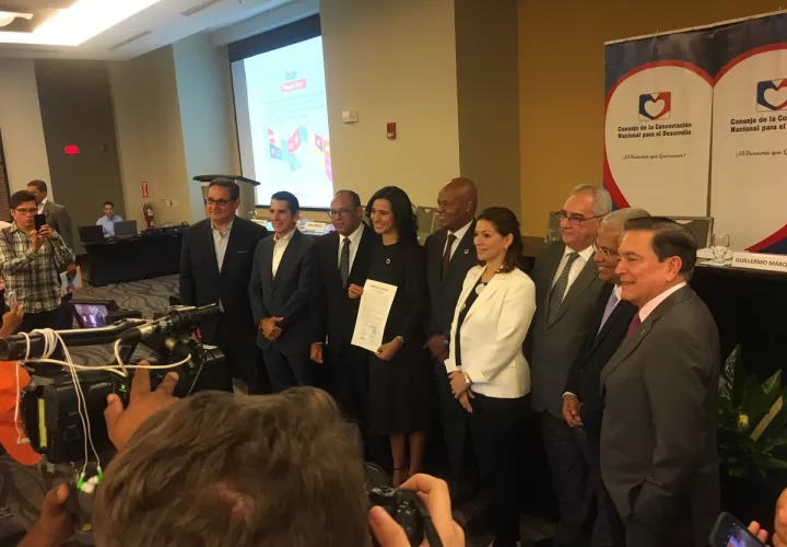 Los candidatos a la presidencia se comprometieron a tomar como referencia el “Plan Estratégico Nacional con Visión de Estado -Panamá 2030". 