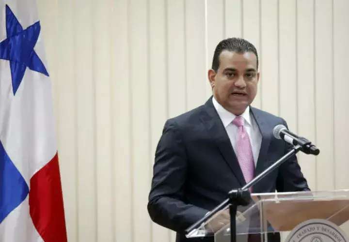 Luis Ernesto Carles renunció al Mitradel para participar en política. Foto: Panamá América.
