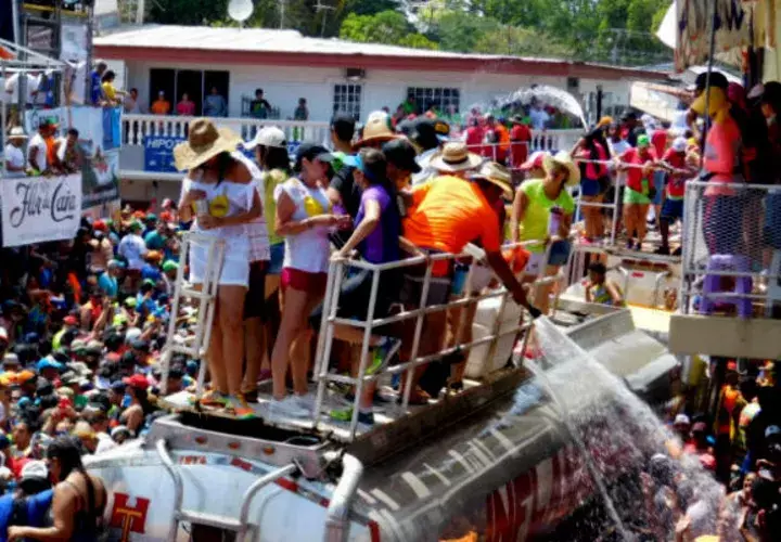 La veda electoral termina el 4 de marzo, justo cuando el pueblo panameño comienza a celebrar Carnavales en todo el país. Foto: Panamá América
