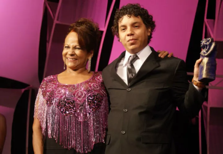 Ceila González y Renán Fernández. Este año él dirigirá desde el 16 de febrero la obra 'Negociando mi reelección', en Teatro El Ángel. /Foto: Archivo.