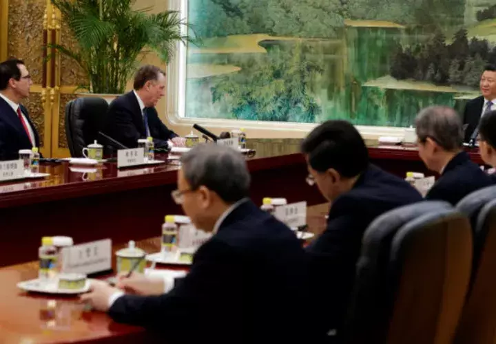 Previamente, el representante comercial estadounidense Robert Lighthizer informó al presidente chino, Xi Jinping, que los negociadores habían "logrado avances".