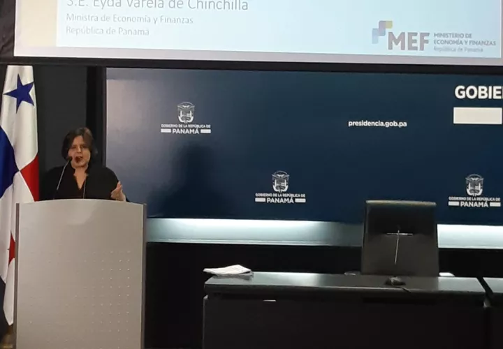 MEF presentó el informe de rendición de cuentas ante los medios de comunicación.