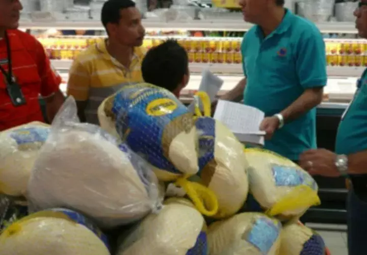 Los pavos en Chiriquí, tenían fecha de producción de agosto 2016.
