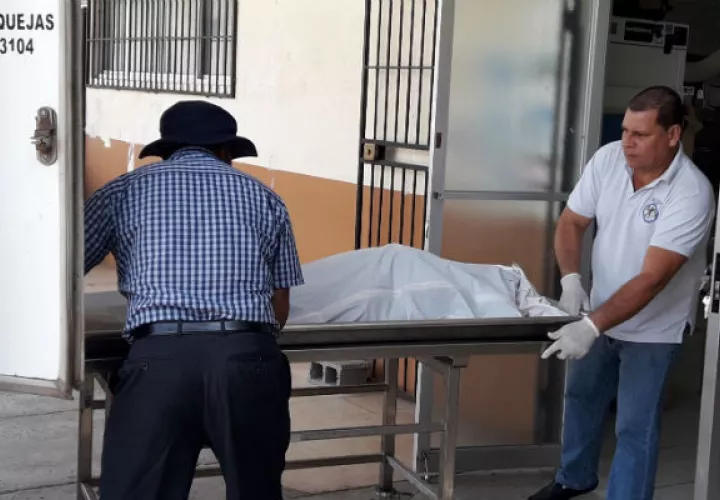 Las investigaciones indican que el trágico suceso se dio en horas de la noche, de la fecha señalada cuando el presunto agresor y la víctima se encontraban libando licor en la residencia de  un familiar. 
