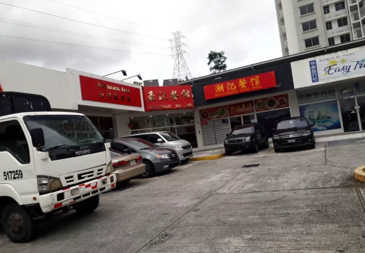 La propietaria del local aseguró que ellos tienen a la venta la carne de chivo. Foto: Día a Día.
