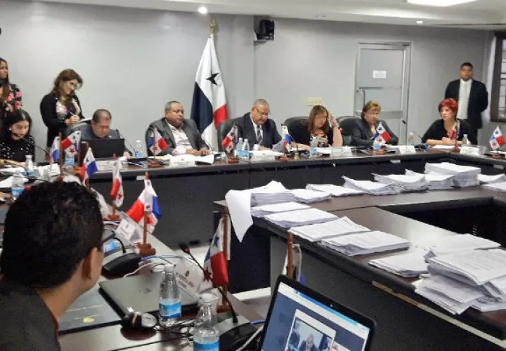  Diputados cuestionaron fuertemente la solicitud del dinero para publicidad