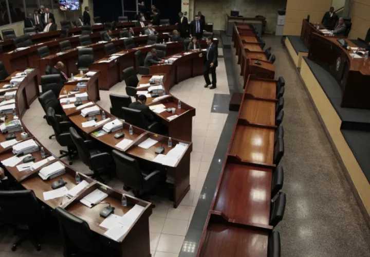 Los diputados han llenado de trabajo a las futuras comisiones. Foto de archivo