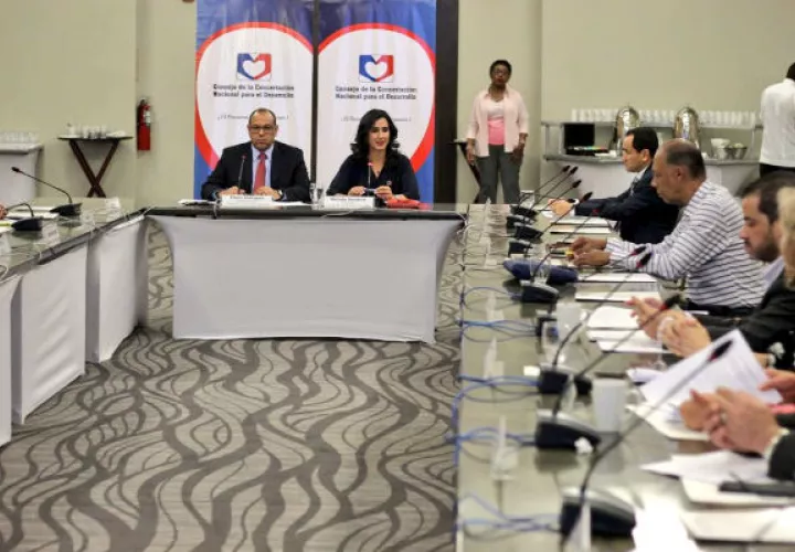 La Concertación Nacional aprobó el paquete de reformas constitucionales y lo entregó al Ejecutivo.