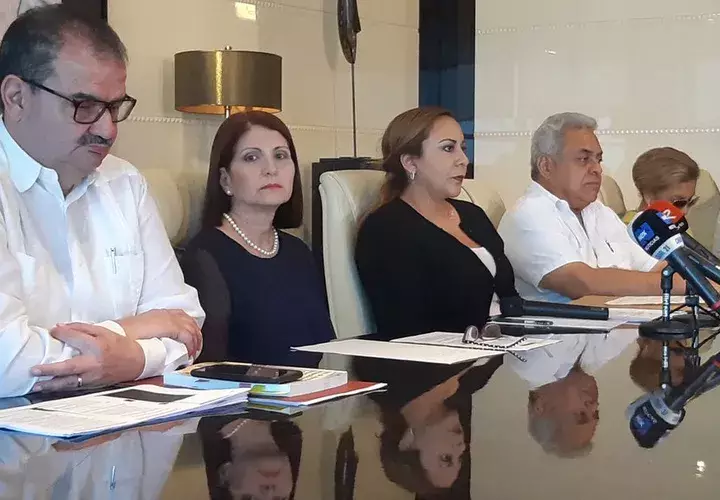 "Varela llamó para que sacaran a Ricardo Martinelli del hospital", Marta Linares de Martinelli. Foto: Panamá América.
