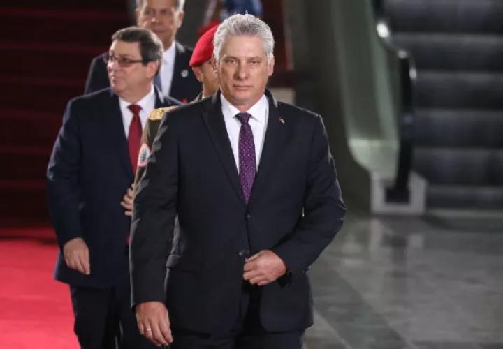 Díaz-Canel resaltó que el crecimiento del turismo en el país debe de estar acompañado de una alta calidad en los servicios que se ofrecen.