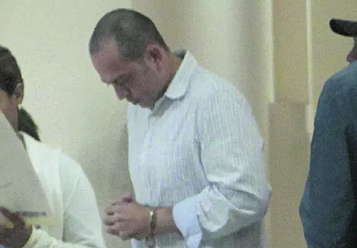 Se empieza a armar el rompecabezas del caso en el que se menciona al padre David Cosca