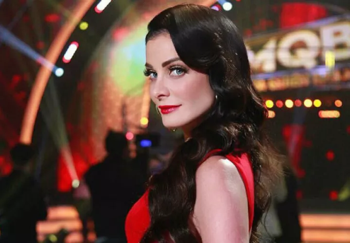  Dayanara Torres tiene 44 años. 