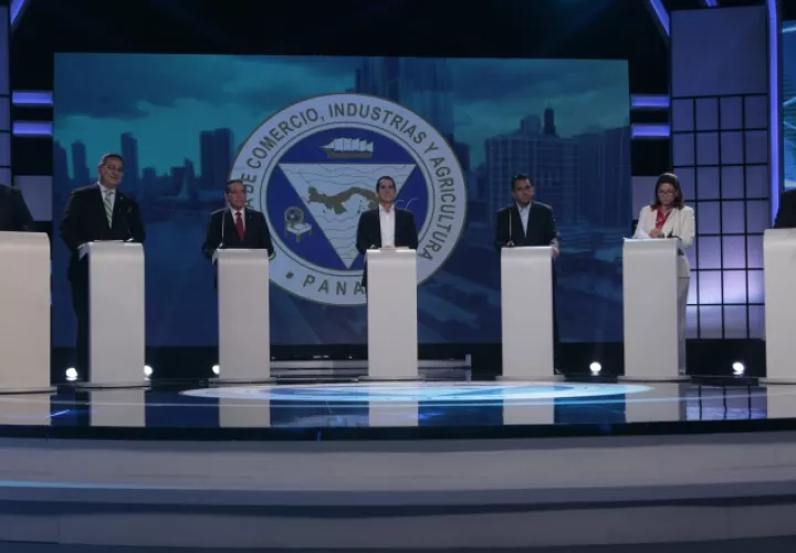 Anoche se celebró el último debate antes de las elecciones. Foto de Víctor Arosemena