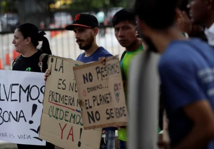 Se alega que la isla Boná es un área protegida.