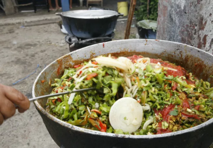 También podrán deleitar su paladar con delicias de la gastronomía afroantillana. Foto: Archivo.