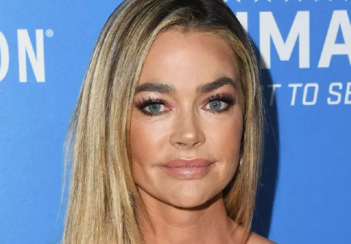 Denise Richards.