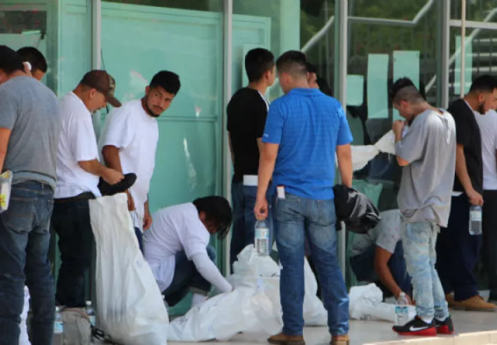 Si aumenta el número de deportados podría crecer el problema social, pues alegan que no cuentan con la infraestructura suficiente para brindar cobijo ni alimentos a tantas personas.
