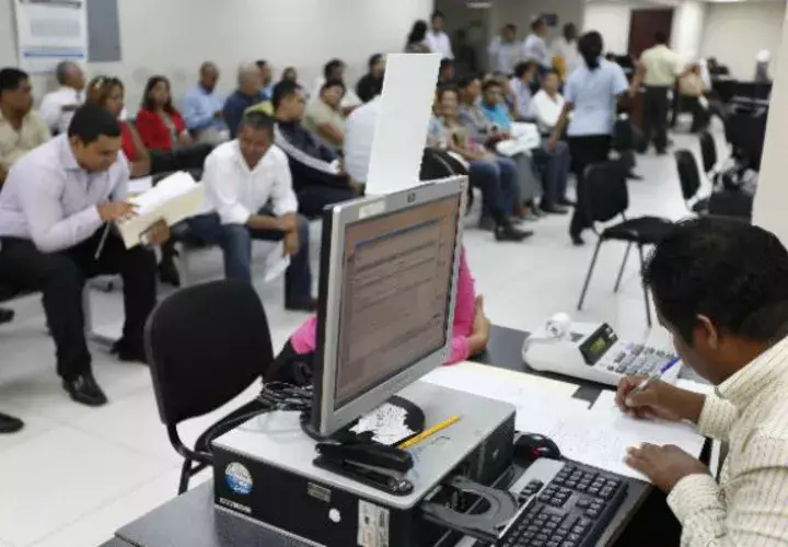 A partir del  miércoles 23,  a las 12:00 md., hasta el viernes 25 de enero permanecerá cerrada la DGI.