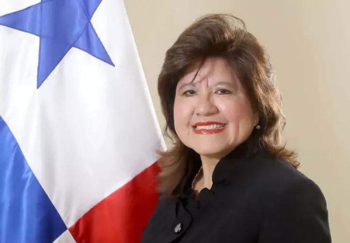 La Viceministra Diana Salazar fue egresada de la Universidad de Panamá con el título de Licenciada en Economía