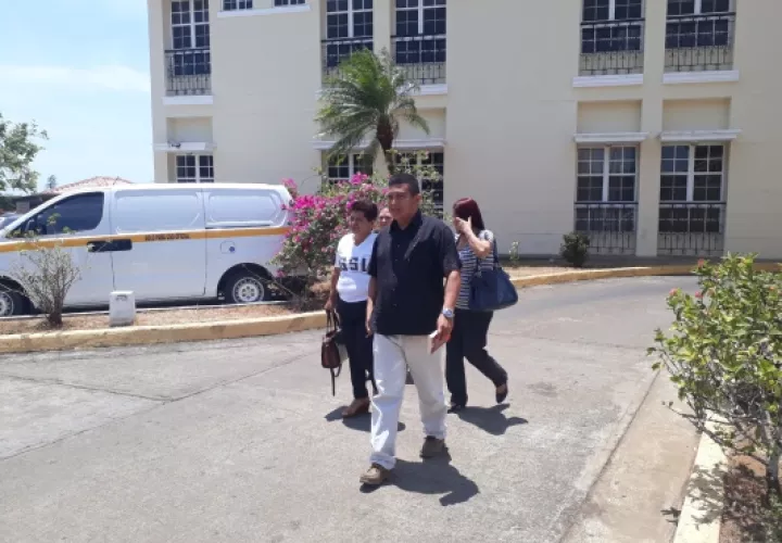 Gladys Villareal, madre de la docente afirma que el homicidio de su hija no puede quedar impune y confía en que se haga justicia durante la audiencia, donde el fiscal y el abogado de la familia Amílcar Fuente van a demostrar al jurado de conciencia como se cometió el homicidio.