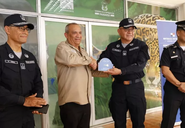 La Oficina de la Unidad de Investigación de Delitos Ambientales, se inauguró ayer.