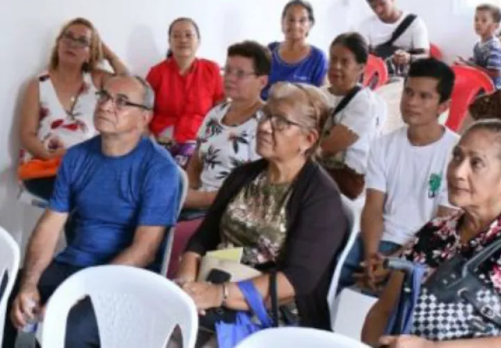 Desarrollan programas sociales en Don Bosco. Foto/Cortesía