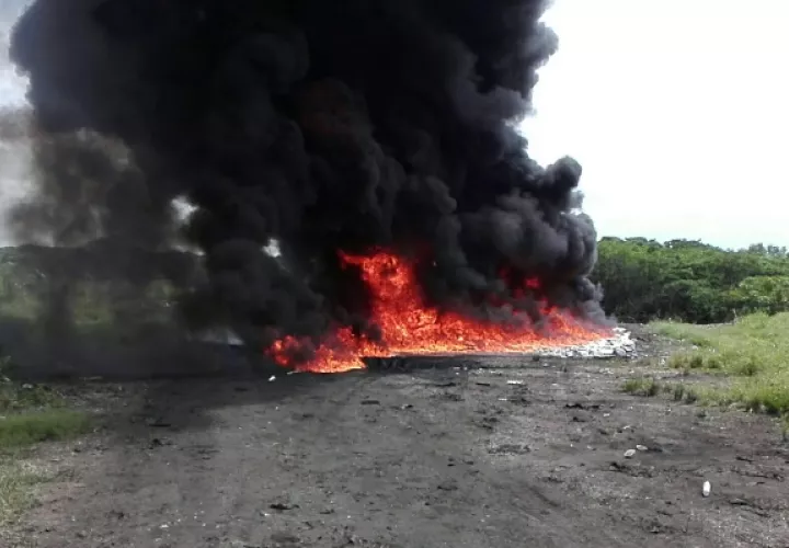 A criterio del representante de Playa Leona el Gobierno debe considerar otras medidas menos contaminantes al ambiente, entre ellas la contratación de empresas especializadas en la incineración de las drogas. Foto/Eric Montenegro