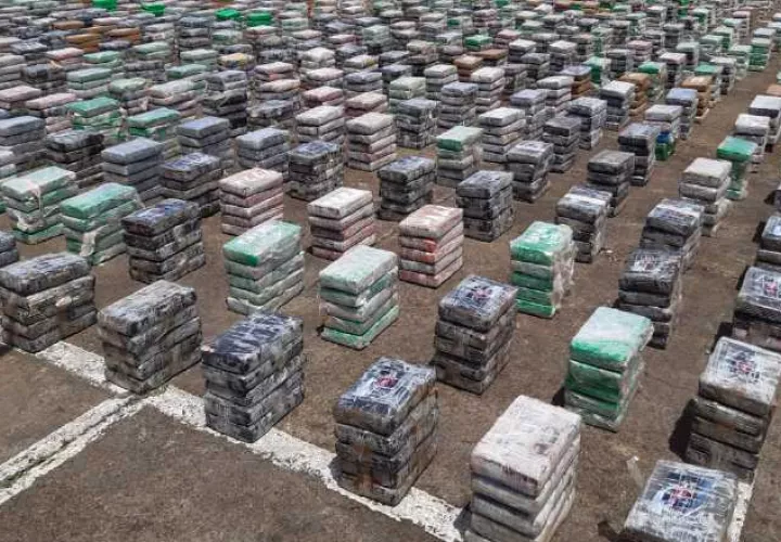 El Senan incautó unos 4 mil kilos de presunta droga.