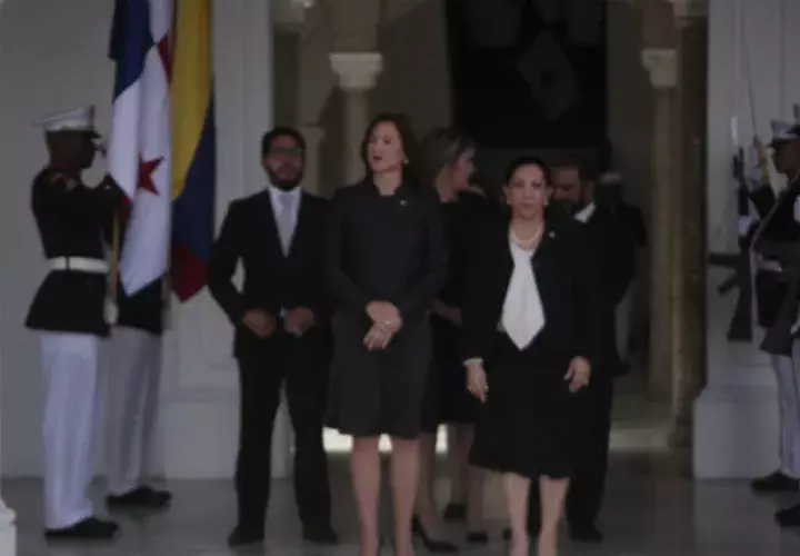 El gobierno de Juan Carlos Varela  reconoce a Fabiola Zavarce como embajadora de Venezuela en Panamá.