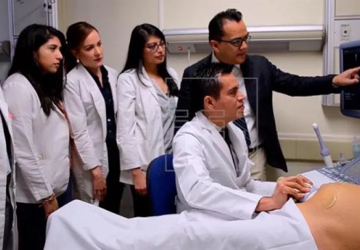Se han dado a conocer algunos casos del denominado "feto parásito", algunas veces entre bebés, niños mayores de cinco y hasta en adultos. FOTO/EFE