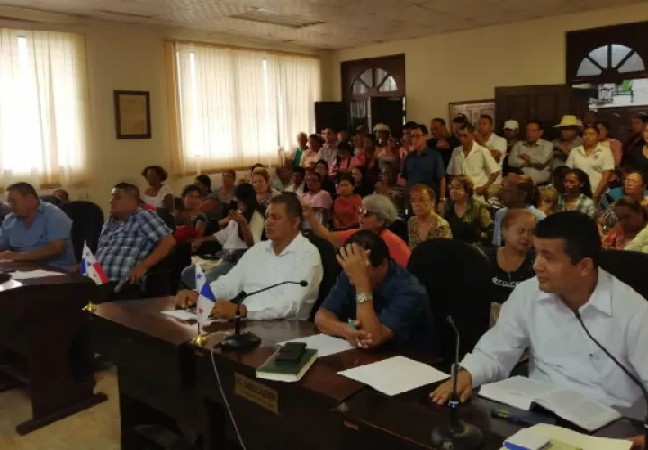 Reunión del Consejo Municipal de San Carlos. Foto: Panamá Oeste.  