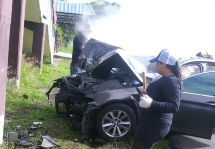 Investigan las causas de este accidente de tránsito. Foto/Mayra Madrid