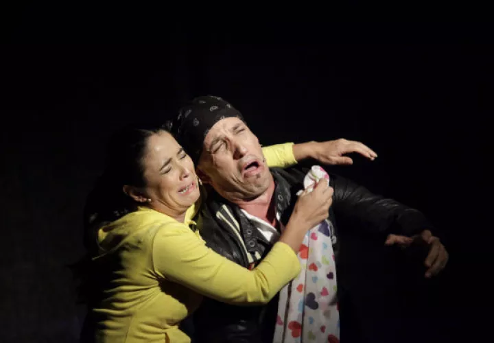 Cristina De La Fuente y Leonte Bordanea en la comedia 'Te amo, eres perfecto, pero cambia'. /Foto: Archivo.