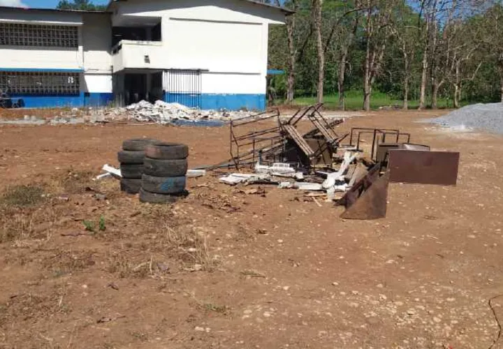 Colegios Francisco Morazán y Benigno Argote no iniciarán clases.  José Vásquez.