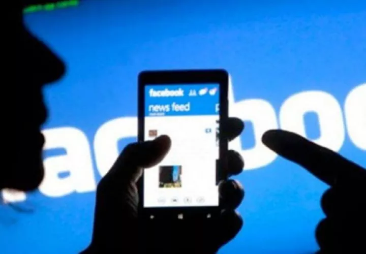 Alrededor de un tercio de la humanidad está conectado a Facebook. Foto/EFE