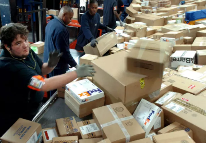 FedEx, que había solicitado varias prórrogas a la fecha de inicio de sus operaciones, estudiará y evaluará otras opciones de servicio hacia Cuba.