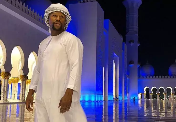 Floyd Mayweather promueve la criptomoneda.