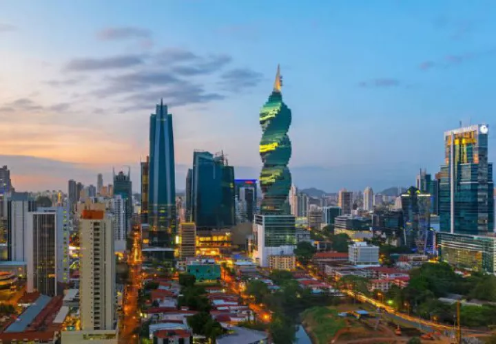 A nivel mundial, la trayectoria de crecimiento de Panamá sobresale como una de las más destacadas. Foto:foto: SLphotography/iStock by Getty Images