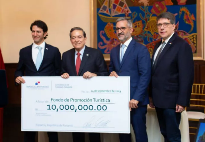 Con la entrega de 10 millones de dólares al Fondo de Promoción Turística reafirman compromiso de impulsar la  actividad turística.