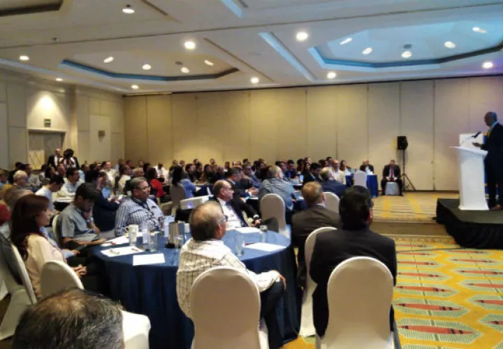  Un plan de inversiones en infraestructura pública debe responder a la visión de desarrollo de las distintas regiones, según Capac. Foto: Cortesía