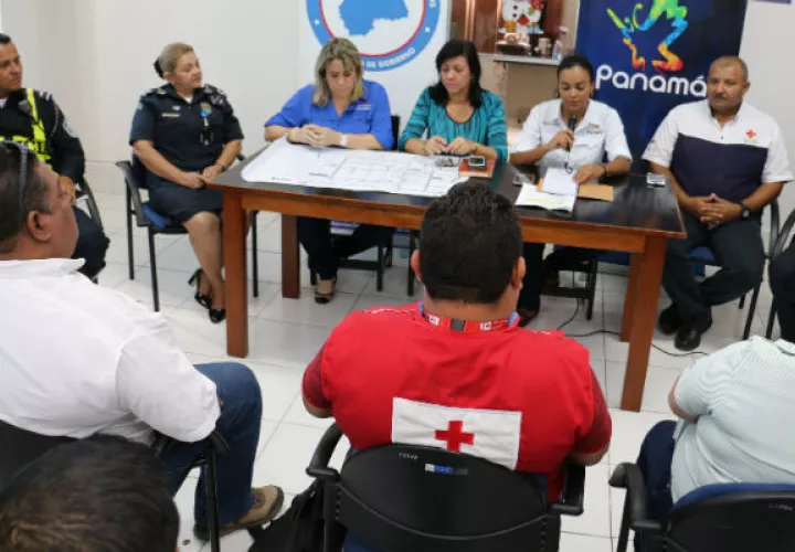 Coordinan la logística de la novena versión del Desfile de las Mil Polleras .