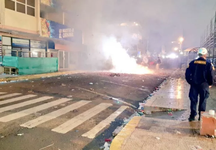 A diferencia de los años ateriores solo hubo dos tunas, Calle Arriba y Calle Abajo que se reunificó con la tuna de Punta Fogón Unido y volvieron a ser una sola agrupación luego de una pugna de varios años.