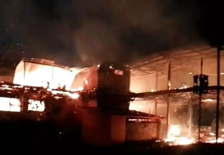 El mayor problema que enfrentaron durante el incendio en horas de la madrugada era la falta de agua en los hidrantes en Boquete.