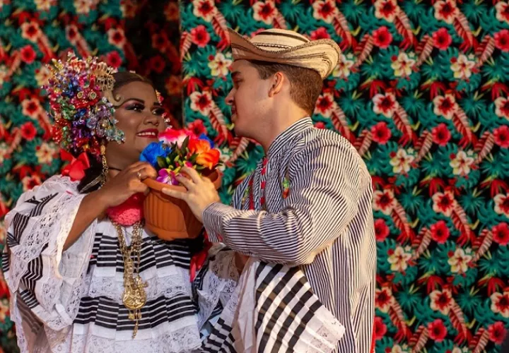 Pareja del Gran Ballet Panamá Fuerte Raza. Foto: Cortesía