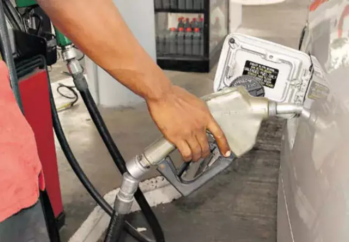 Subirán de precio las gasolinas de 95, 91 octanos y el diésel.