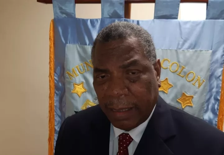 Humberto Góndola, secretario general de la alcaldía colonense,